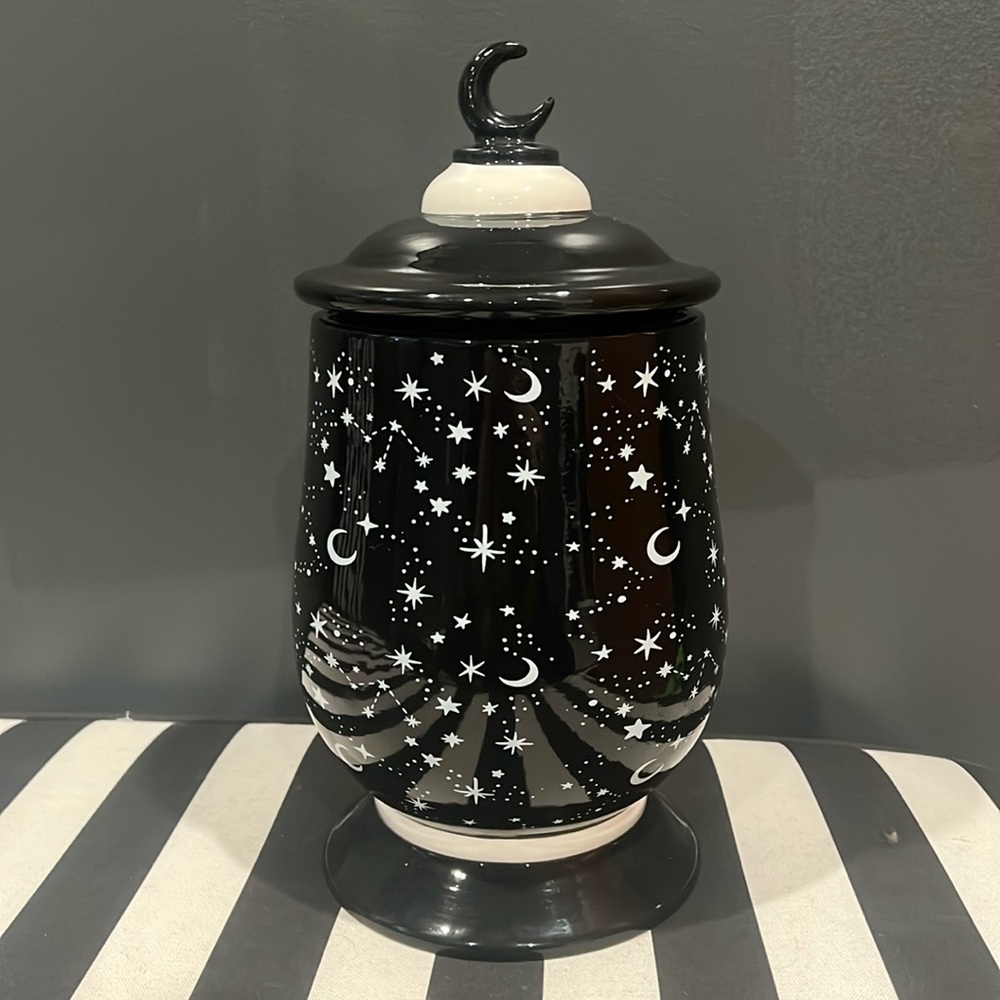 Killstar Black Star and Moon Jar